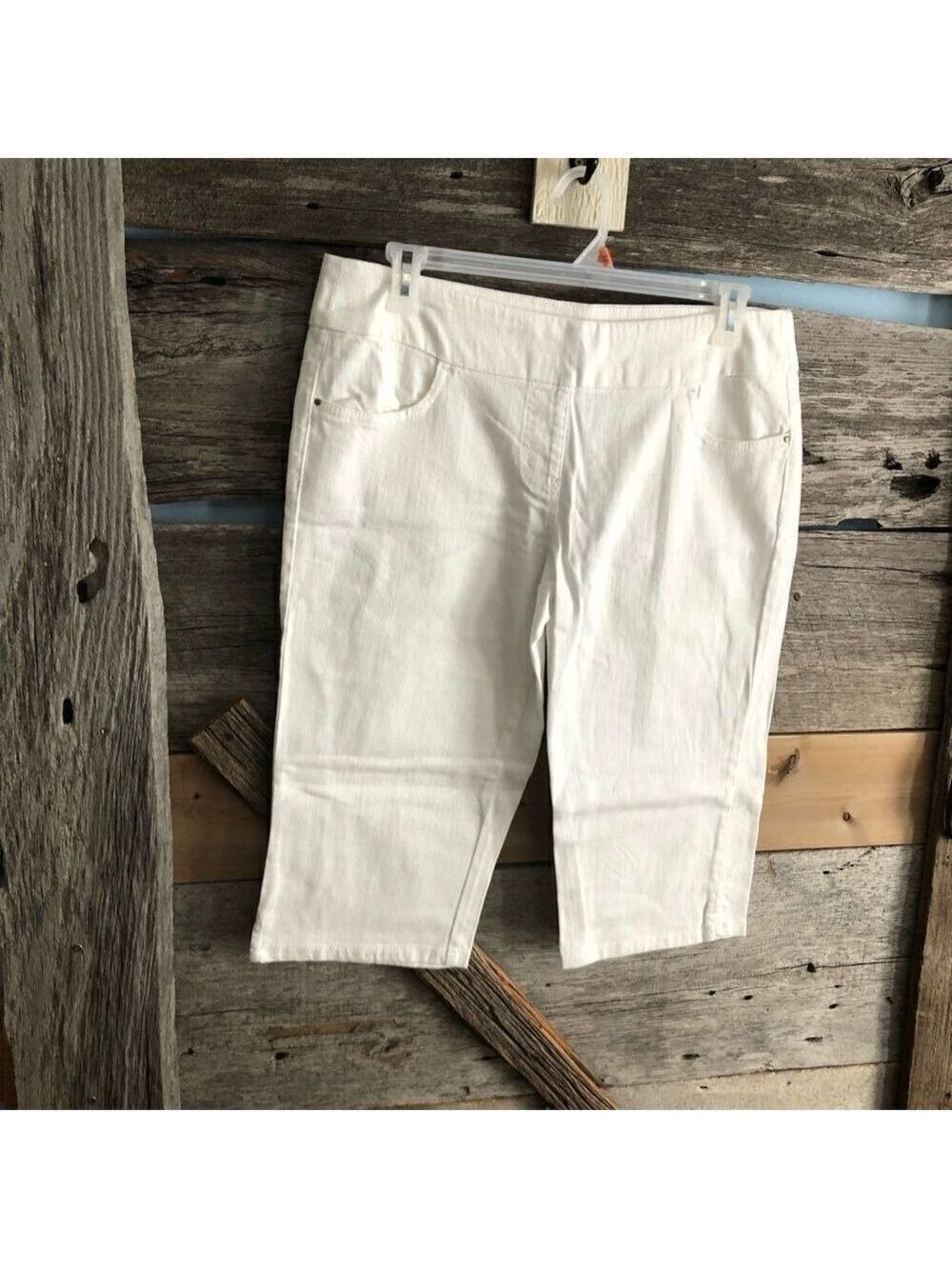 George size 14 white pull-On denim capri